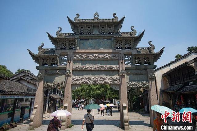 刮腻子用什么材料好